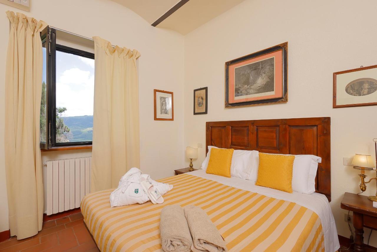 Relais Vignale & Spa Radda in Chianti Buitenkant foto