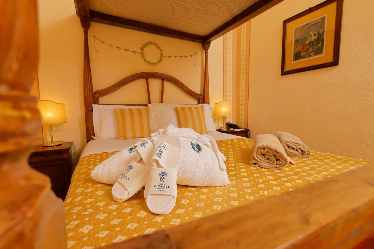 Relais Vignale & Spa Radda in Chianti Buitenkant foto