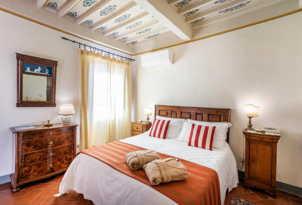 Relais Vignale & Spa Radda in Chianti Buitenkant foto