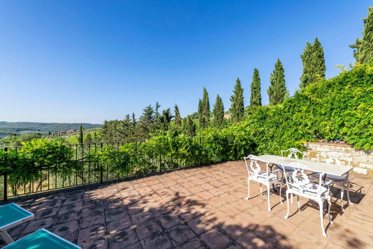 Relais Vignale & Spa Radda in Chianti Buitenkant foto
