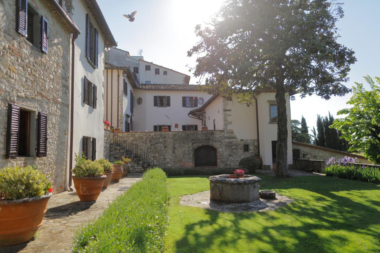 Relais Vignale & Spa Radda in Chianti Buitenkant foto