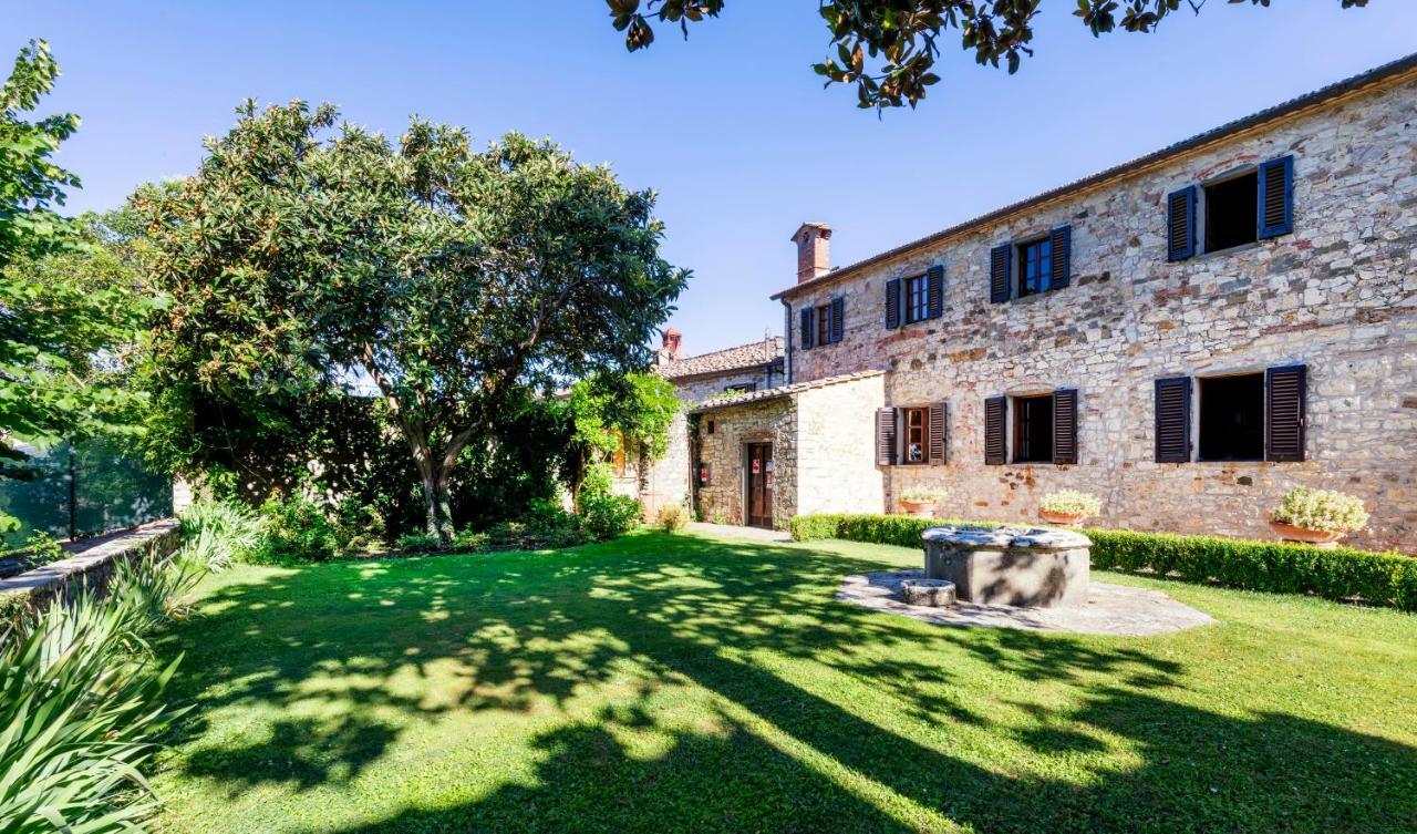Relais Vignale & Spa Radda in Chianti Buitenkant foto
